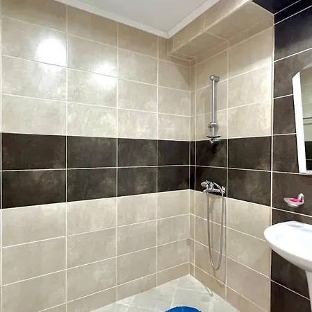 Bratanov Royal Palm Διαμέρισμα *