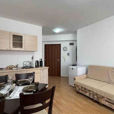 Bratanov Royal Palm *
