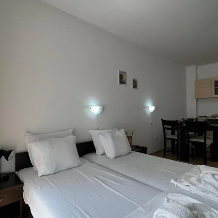 Apartment Bratanov Royal Palm *