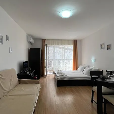 Apartment Bratanov Royal Palm *